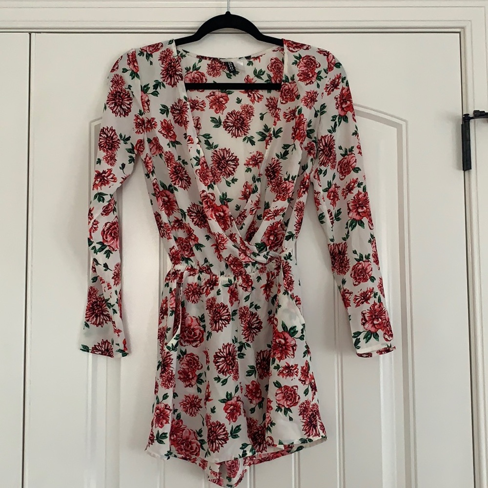 H&M white floral romper